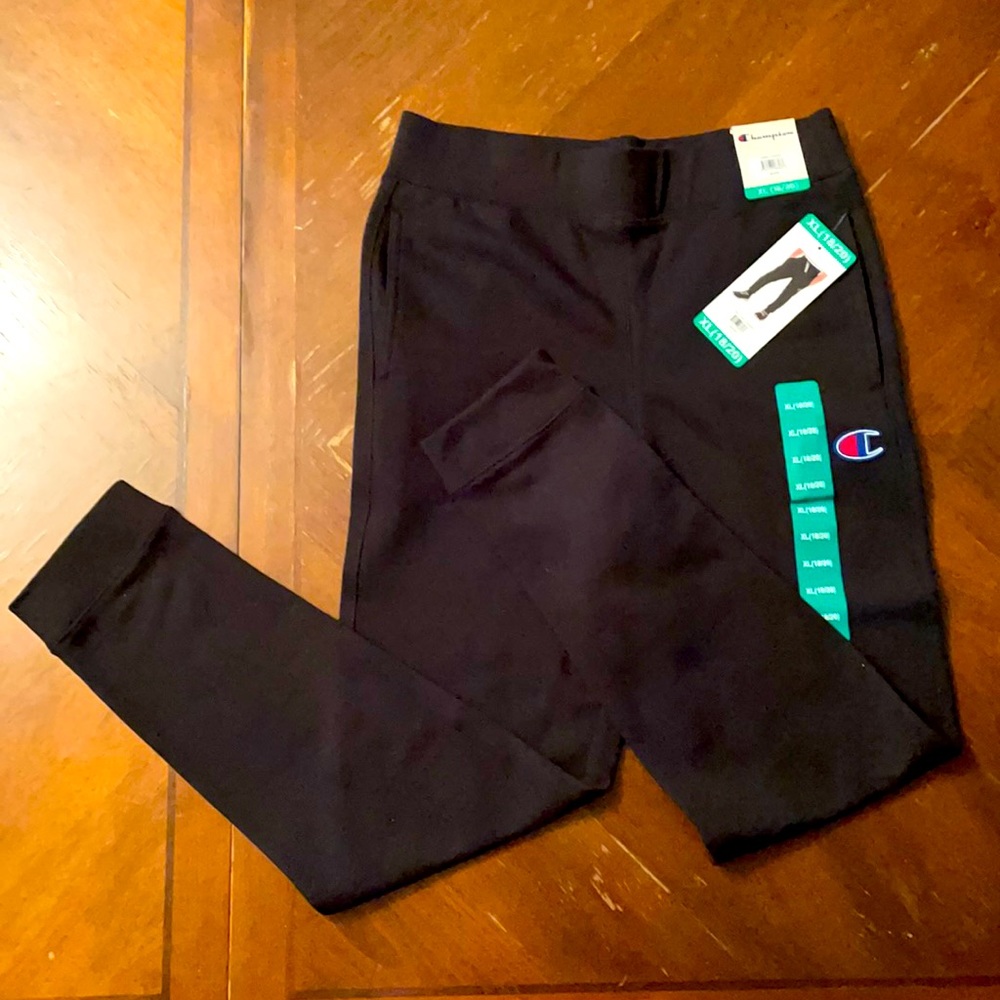 Champion Sweatpants Size XL (18/20) in Boys